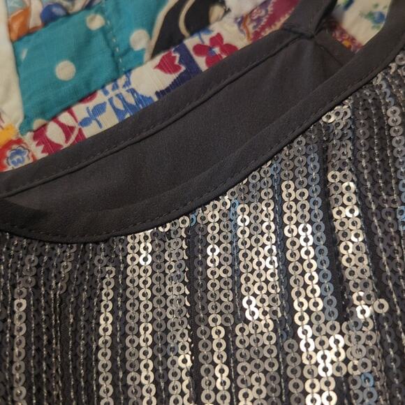 Anthropologie Silver Sequin Ruffle Hem Cami Top Women's Size 14 - Picture 12 of 14